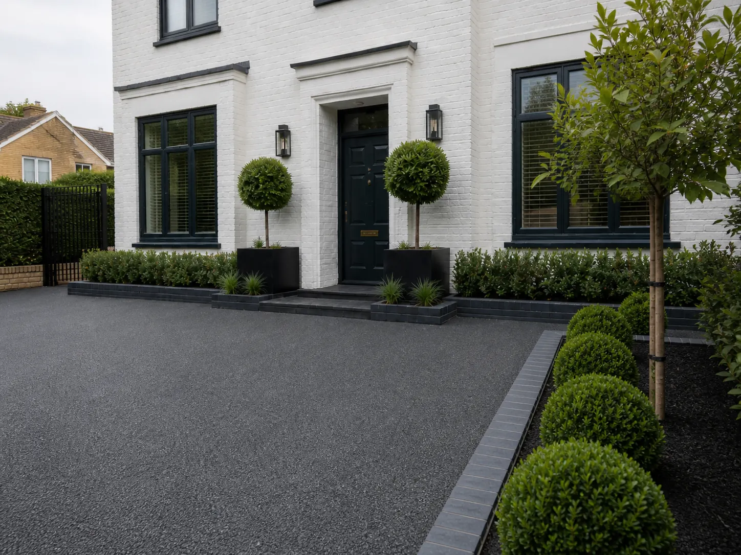 Windsor resin bound driveway — front door detail