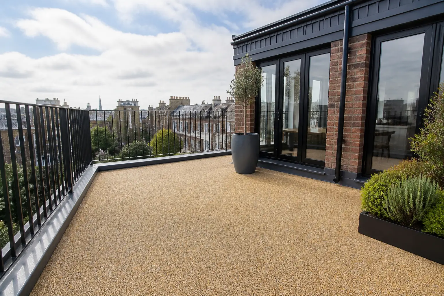 London roof terrace with resin bound overlay by Windsor Resin Driveways